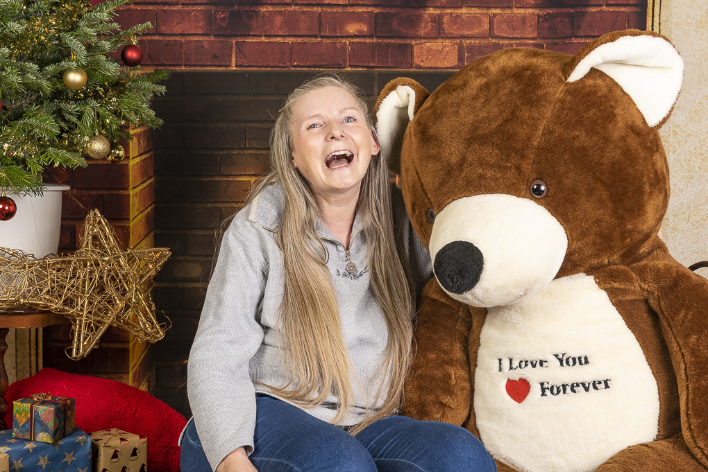 Charity Weihnachtsfoto Globus