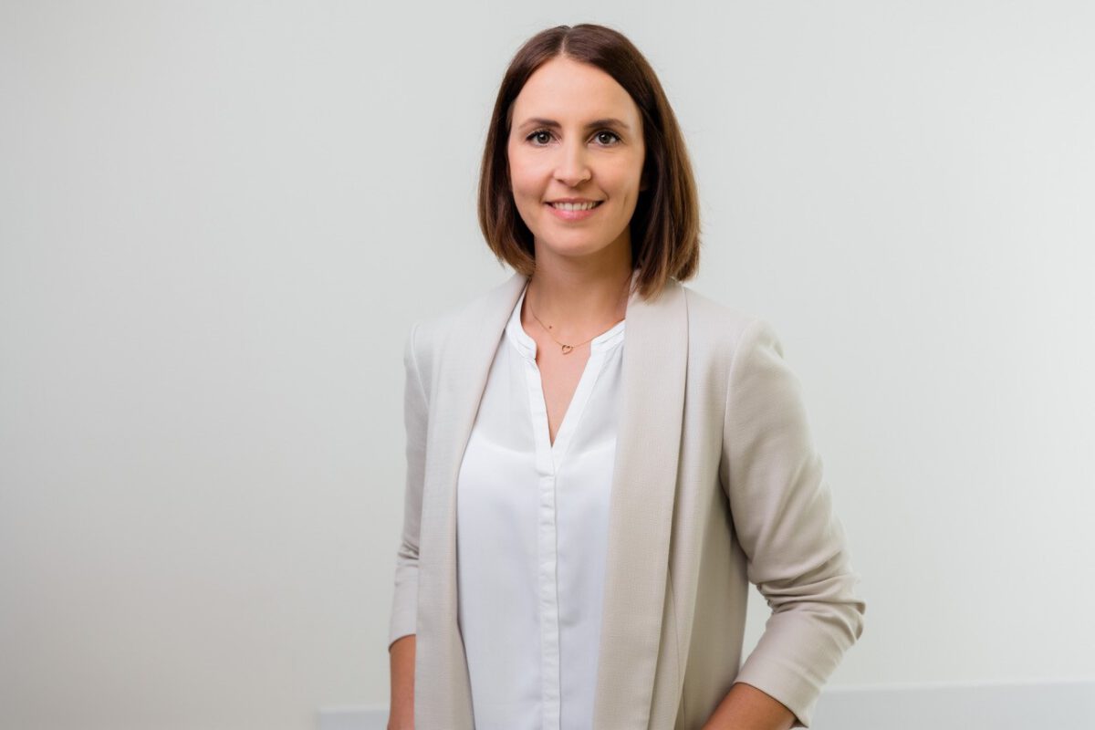 Businessportrait und Bewerbungsfotos im Mietfotostudio Regensburg