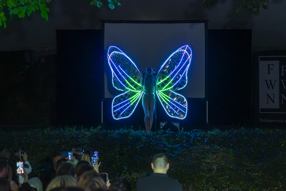 Fashion Week Nürnberg Sängerin Narniya