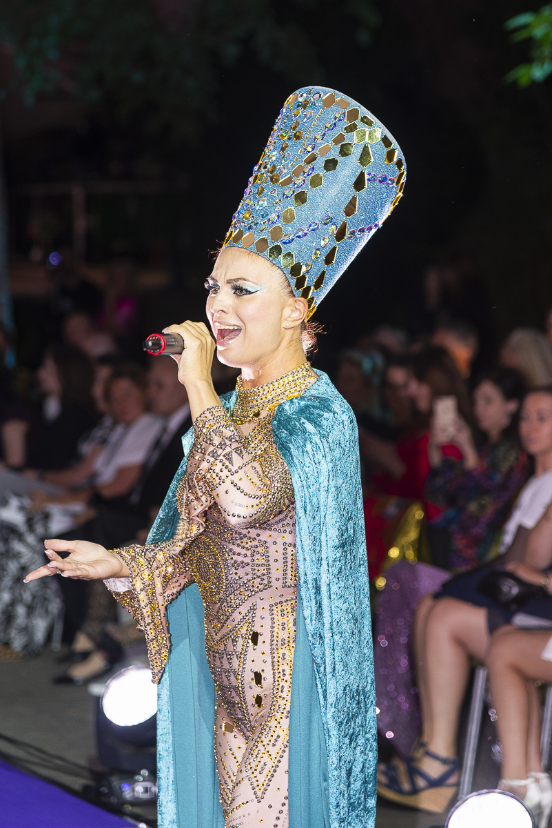 Fashion Week Nürnberg Sängerin Narniya