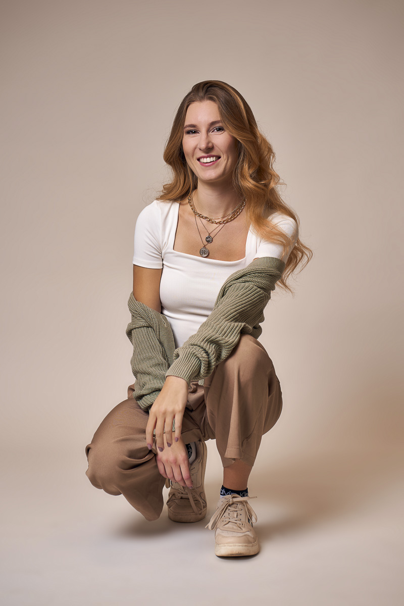 Model Tina Goldhacker Sedcard