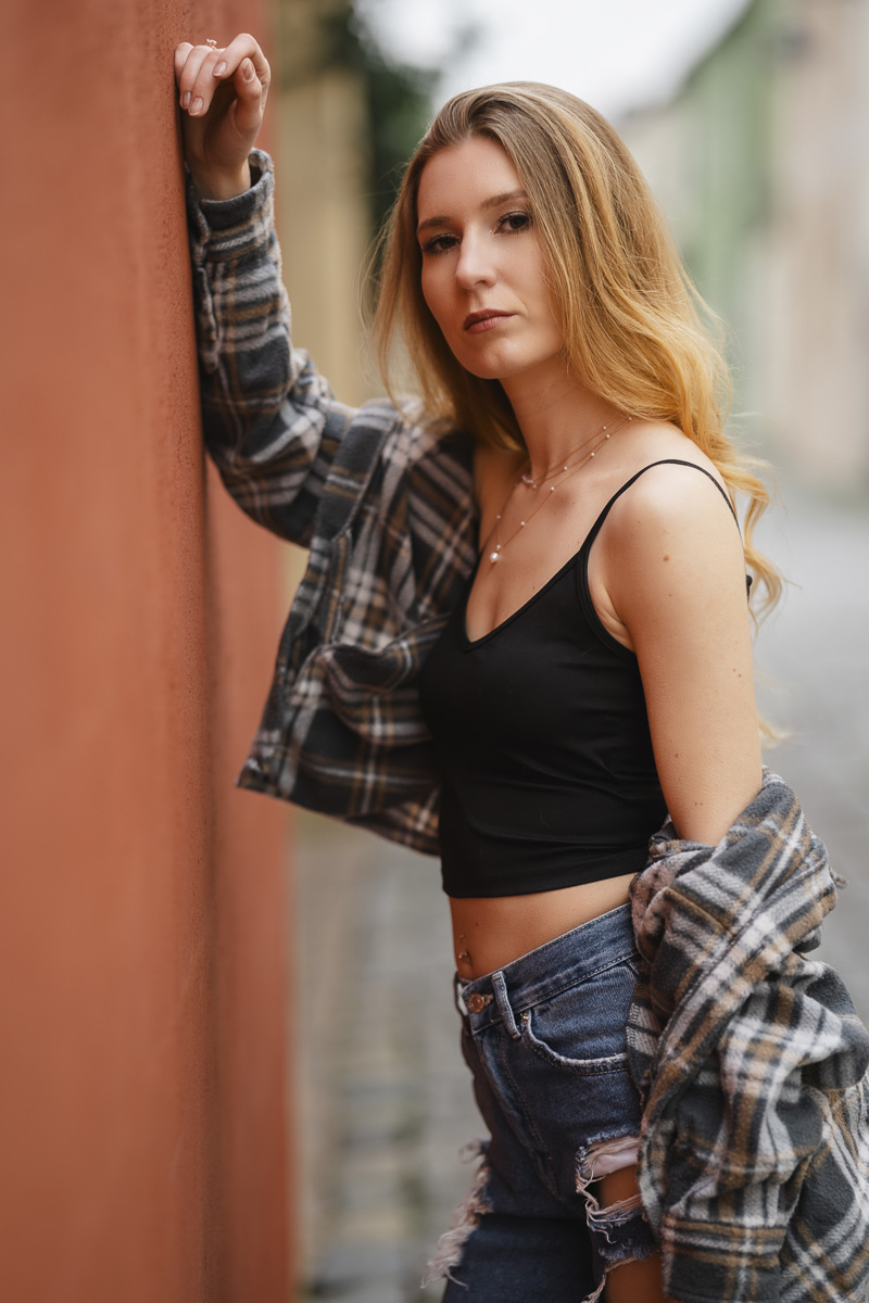 Model Tina Goldhacker Sedcard